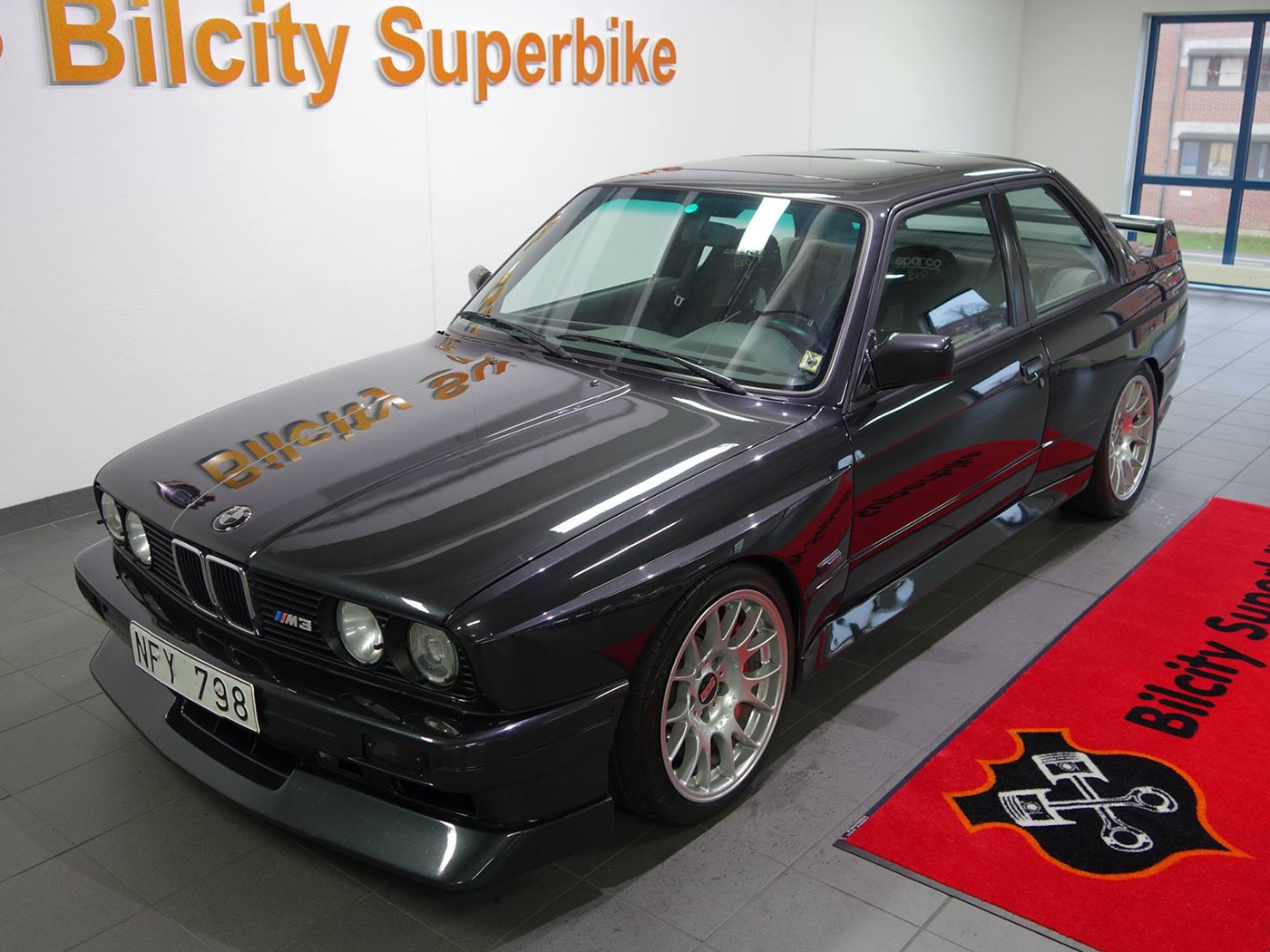V10 BMW M3 E30 POWER + interview with original creator! S85 EPICNESS