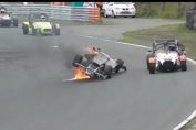 Formule Renault driver Crashes