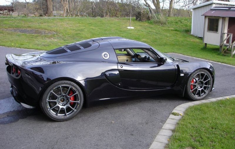 Lotus-Exige-with-a-BMW-V10