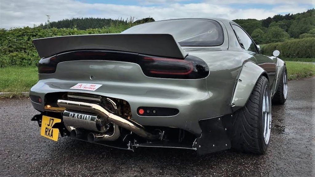 Mazda RX-7 Rotary 20B 13B - Turbo and Stance