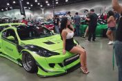 hot girls autoshow car shows