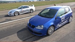 VW Golf V R32 GTX42 Turbo