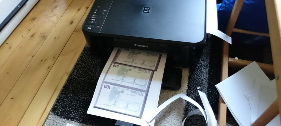 prints €15000 on her printer