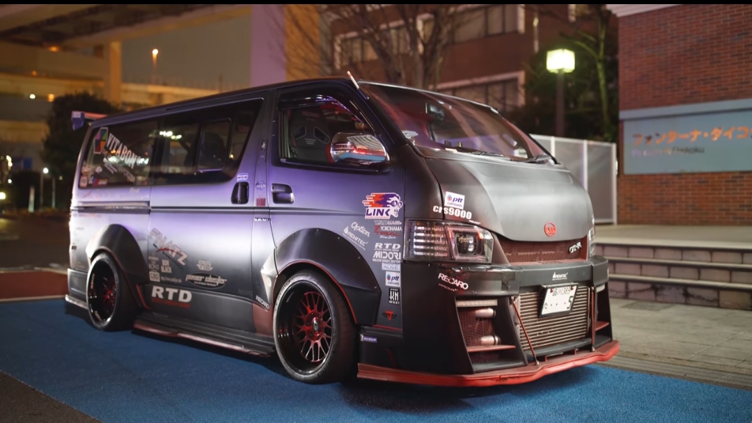 Toyota РјРёРЅРёРІСЌРЅ stance