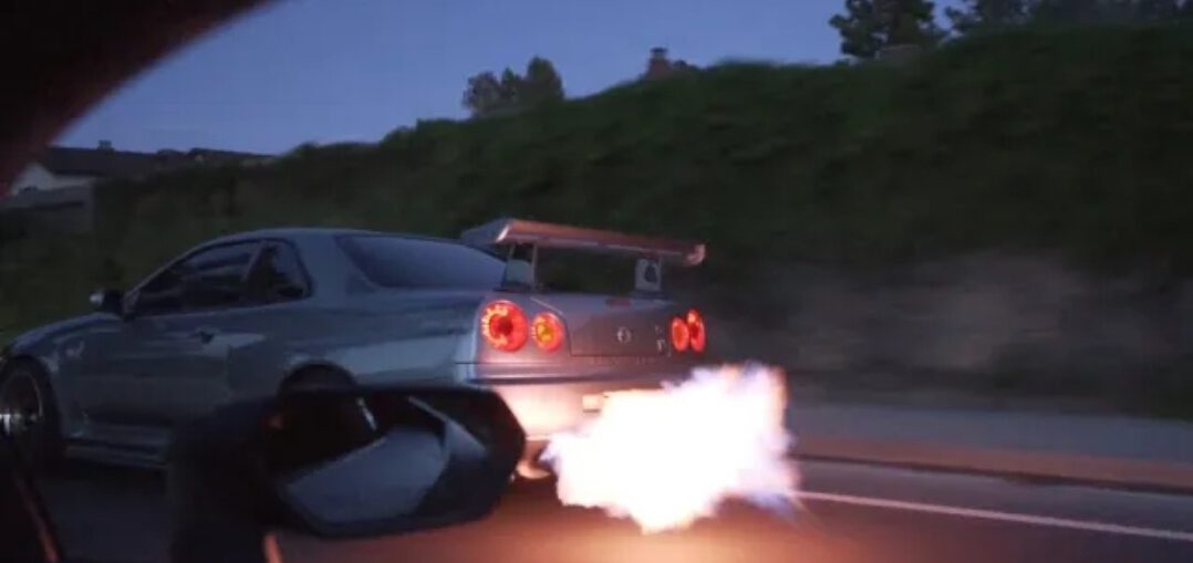 Nissan Skyline R34 vs Supercharged Lamborghini Huracan - Turbo and Stance