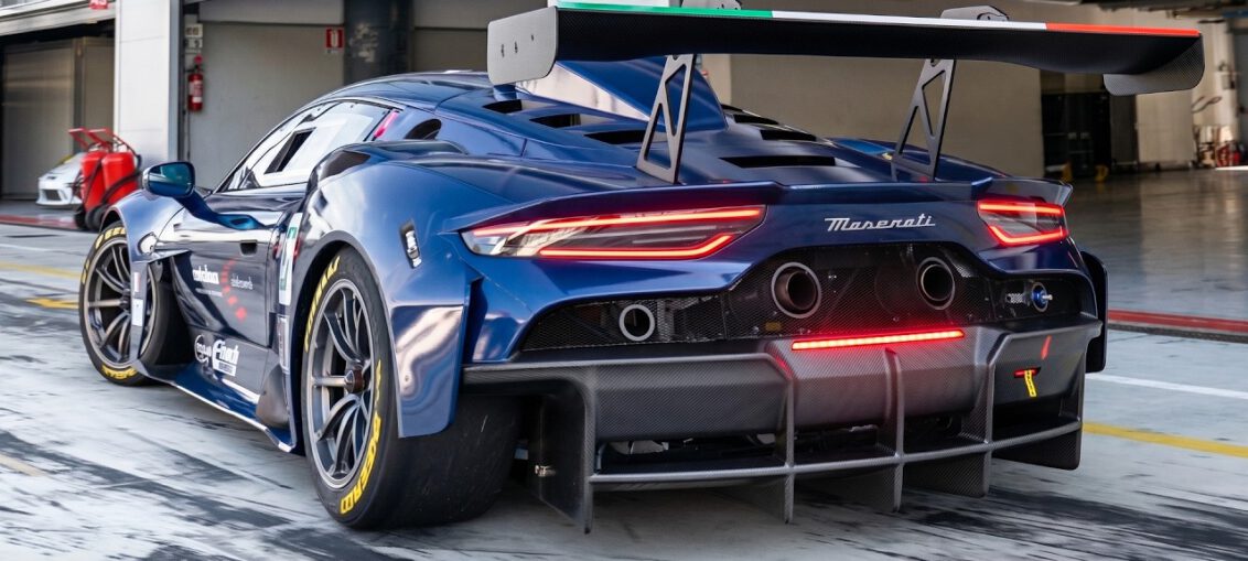 Maserati MC20 GT2 race car at Monza producing raw twin turbo V6 sound